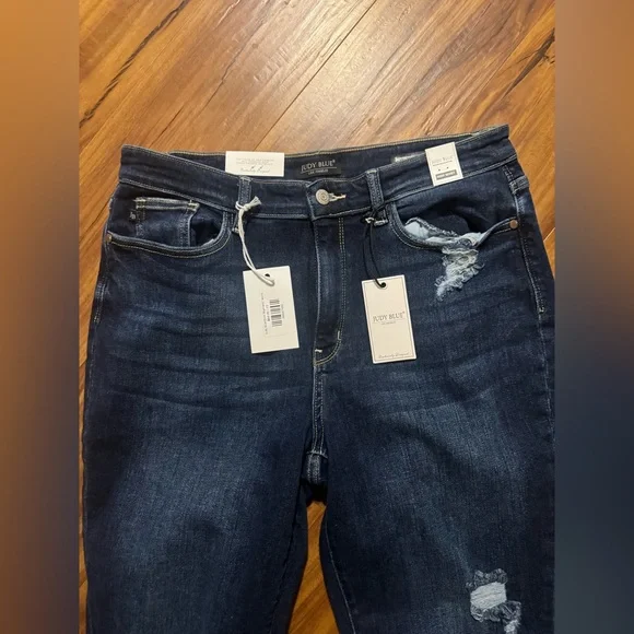 Judy Blue Dark Wash Boyfriend High Waist Distressed Jeans - Picture 2 of 4